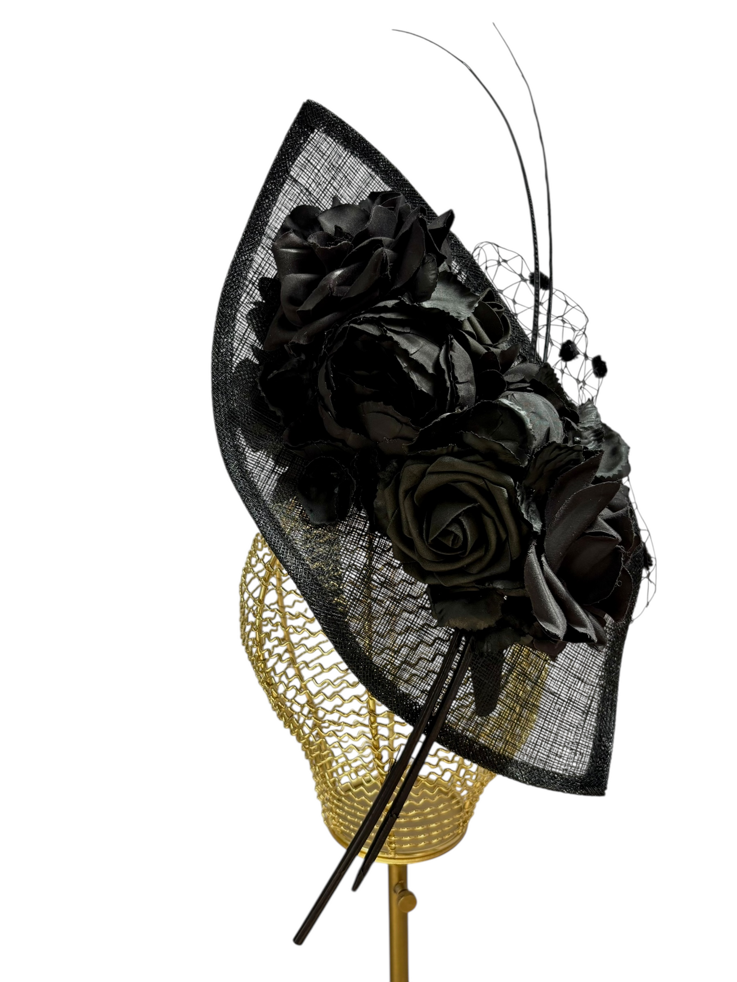 Laura Fascinator